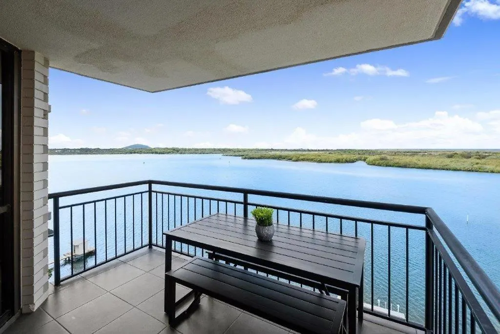 Maroochydore Riverfront Apartment Australie