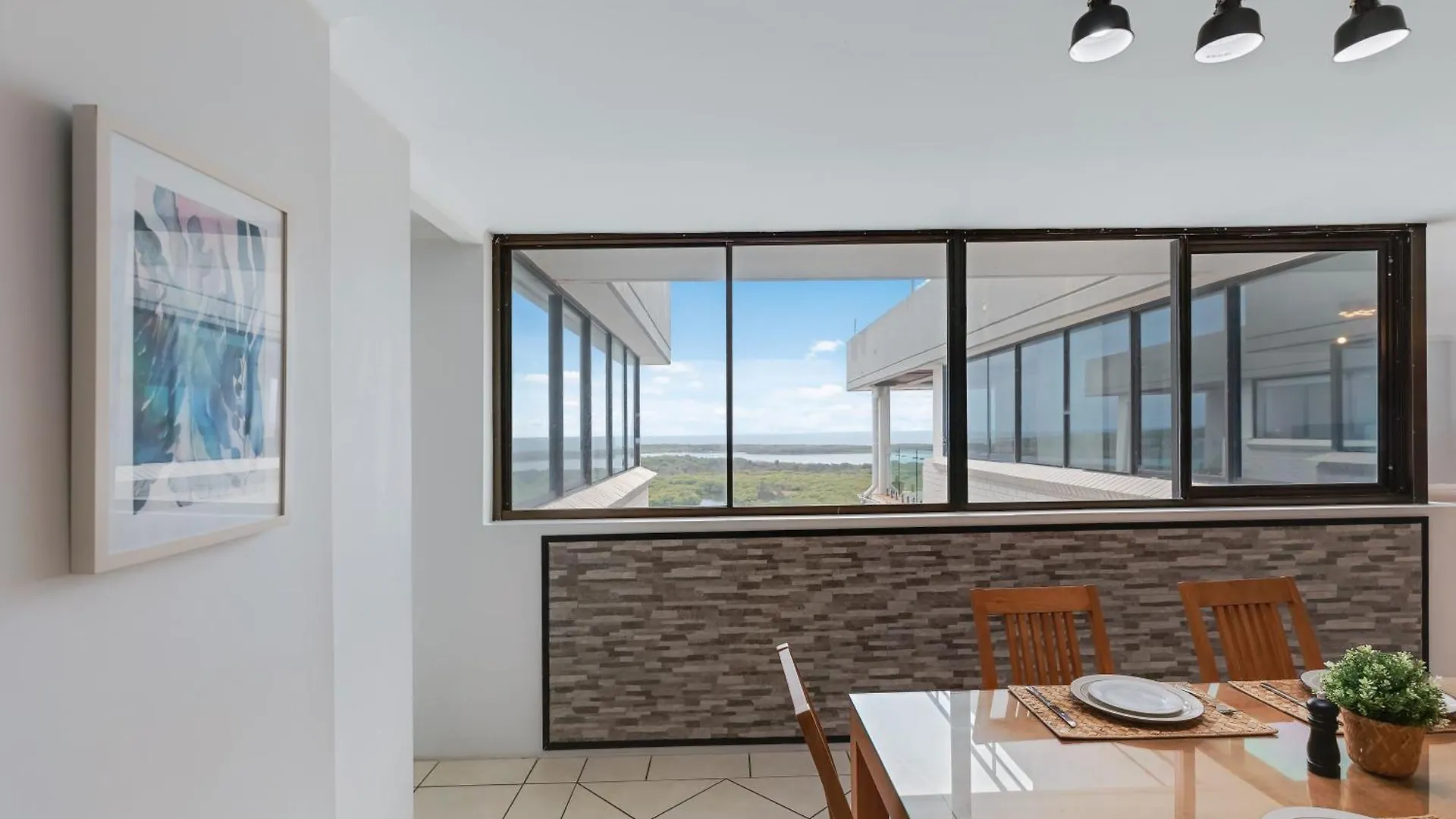Appart hôtel Maroochydore Riverfront Apartment