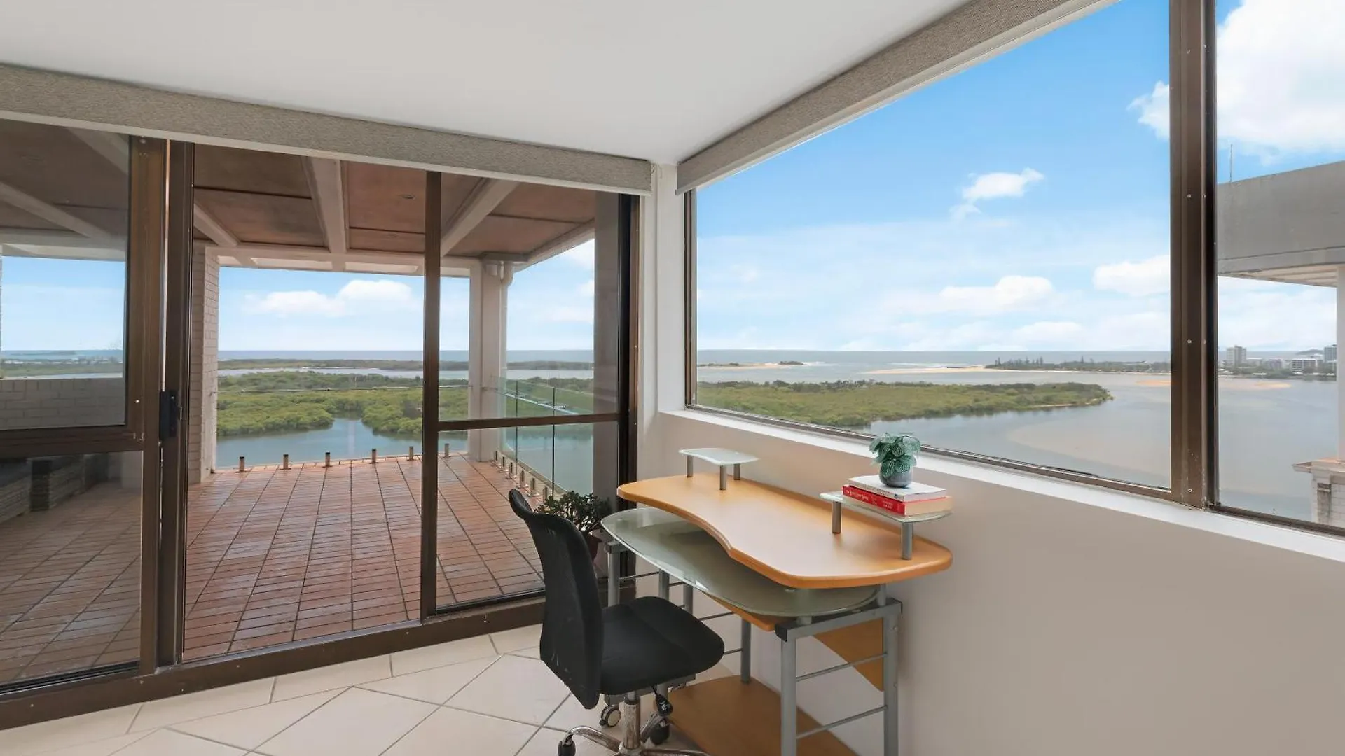 Maroochydore Riverfront Apartment Appart hôtel